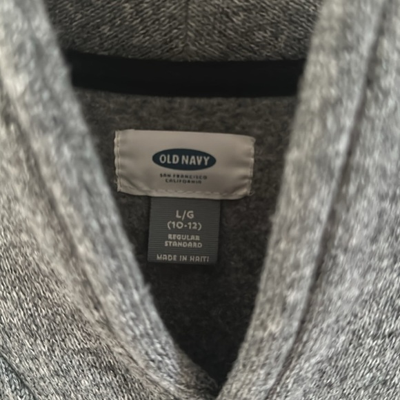 Like New! Old Navy Gray Long Sleeves Pullover Sweater sz L (10/12) - Picture 5 of 8